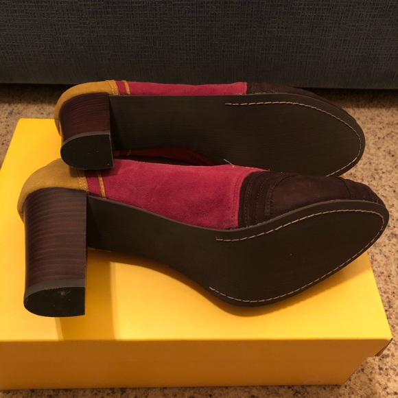 Heeled Suede Loafers NIB size 8.5 Pilcro and the Letterpress - Picture 7 of 8